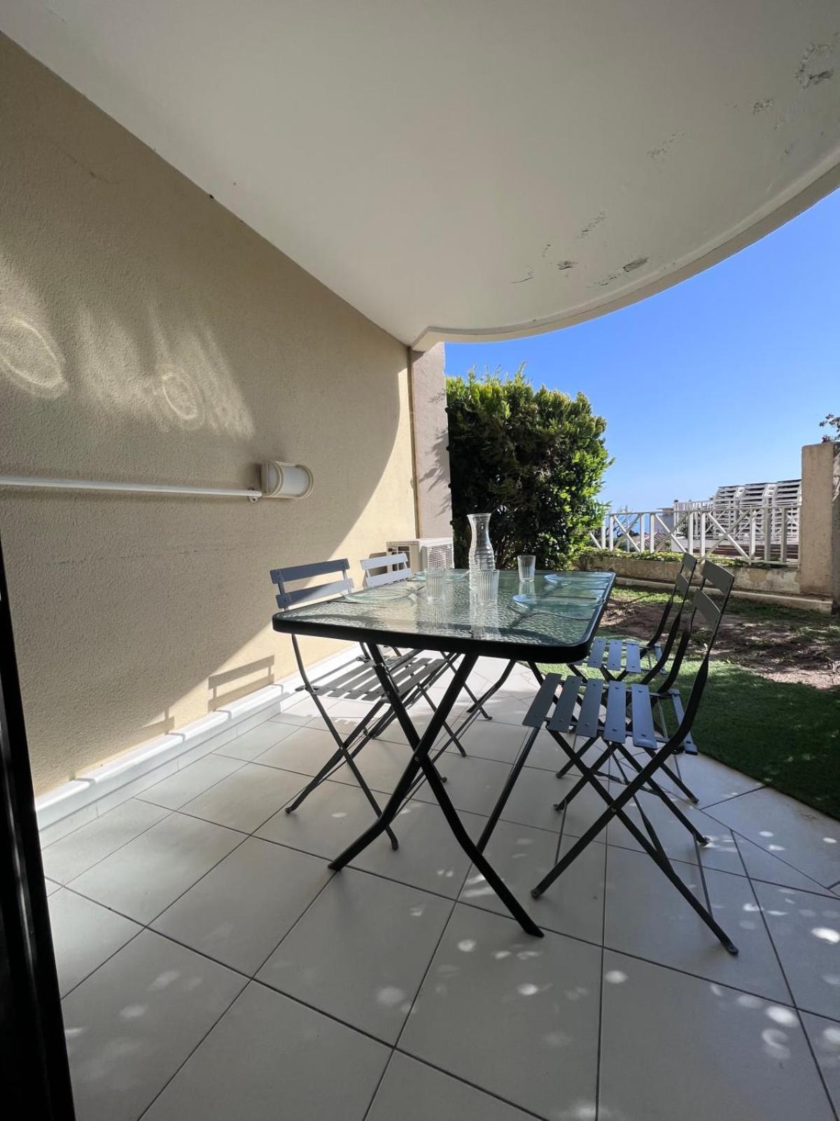Hébergement de vacances Francia Avec Terrasse Et Piscine Cannes